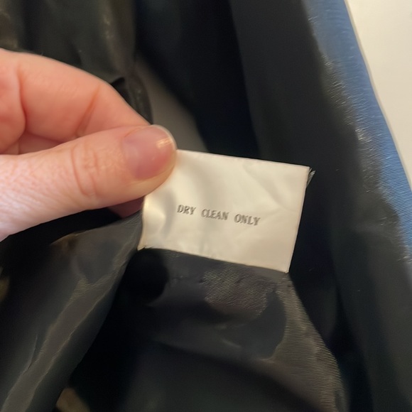 Gallery Metallic Black Rain Jacket. Women’s Size Small. - Picture 4 of 11